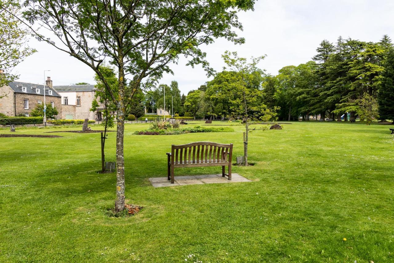 Carlton Hotel Forres Bagian luar foto